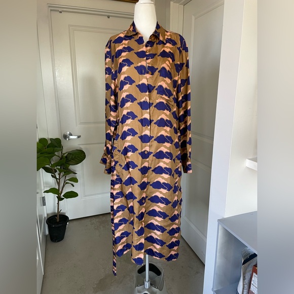 ACNE Studios Alloy Cloud Print silk dress button down with pockets! Size M - Picture 16 of 16